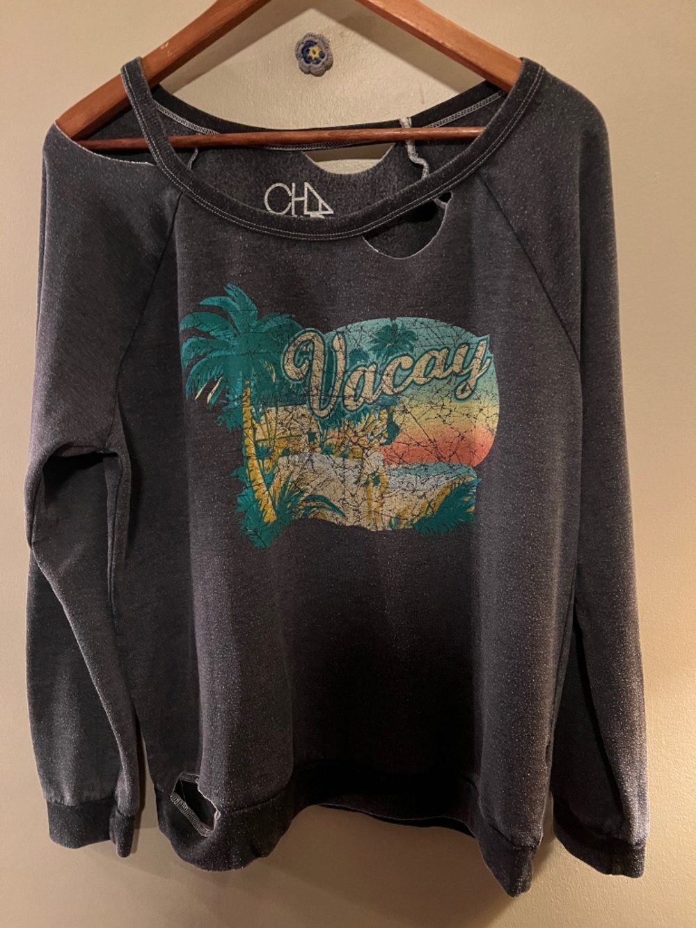 Chaser Dark Blue "Vacay" Sweatshirt W/ 4 Holes--Size Medium